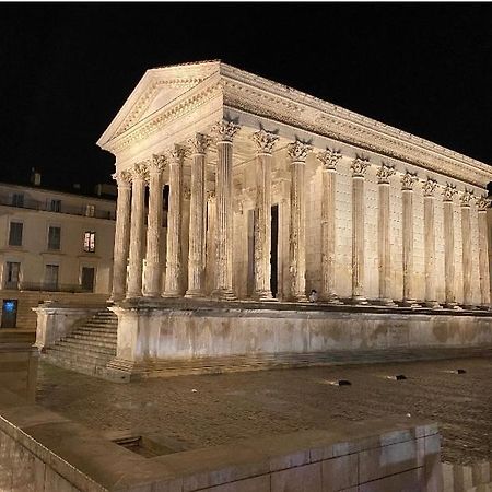 Apartamento L'Augusteum Nimes Exterior foto
